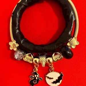 Pandora style Black and gold bracelet #Accessories

18.5cm/7.28in